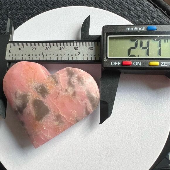 Pink Opal Heart‎ Carving (#4) - Picture 6 of 8